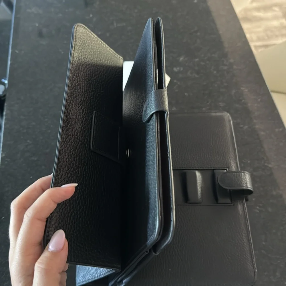 Kenneth Cole “No Pad Goodbyes” iPad Case